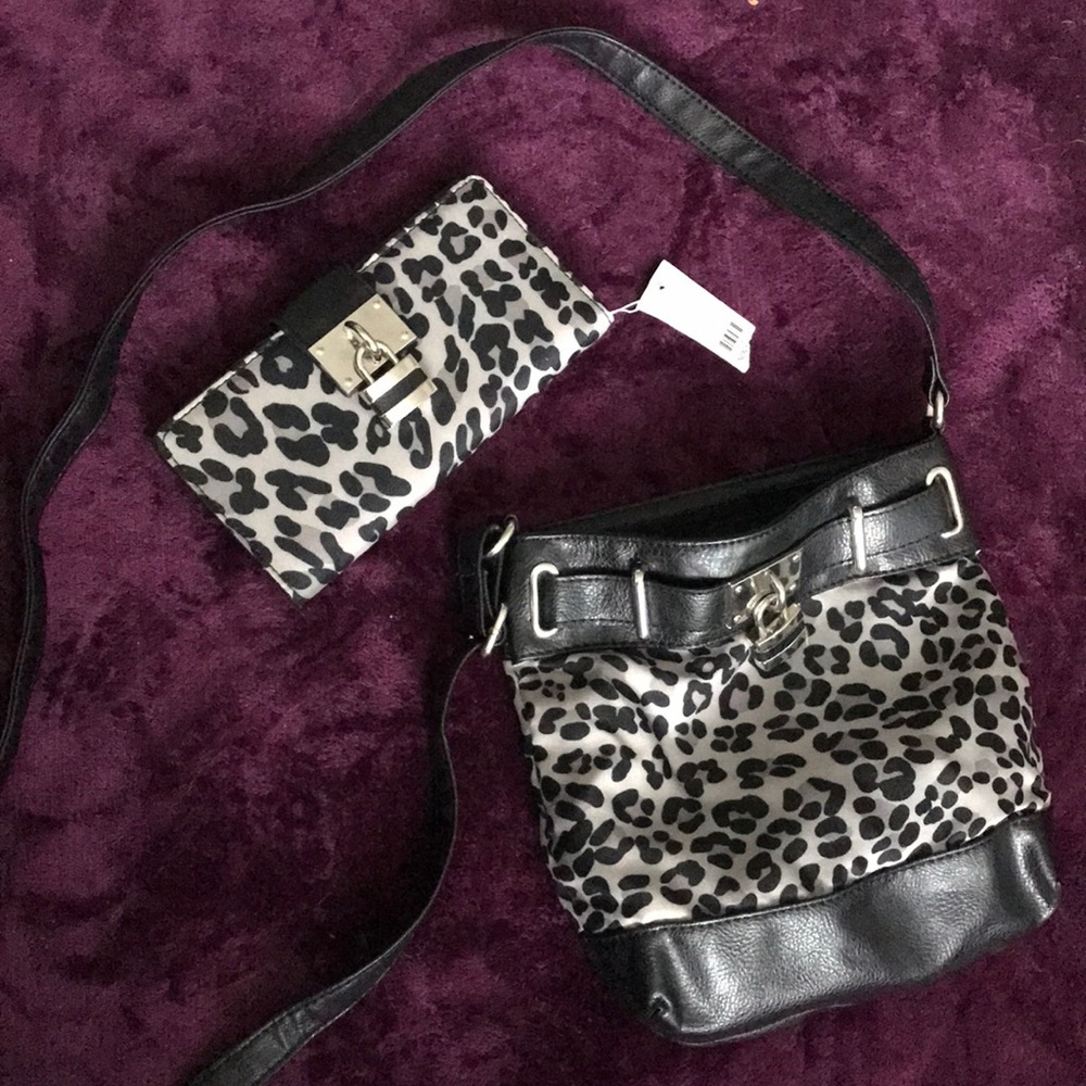 NY&Co Leopard Print Purse and Wallet